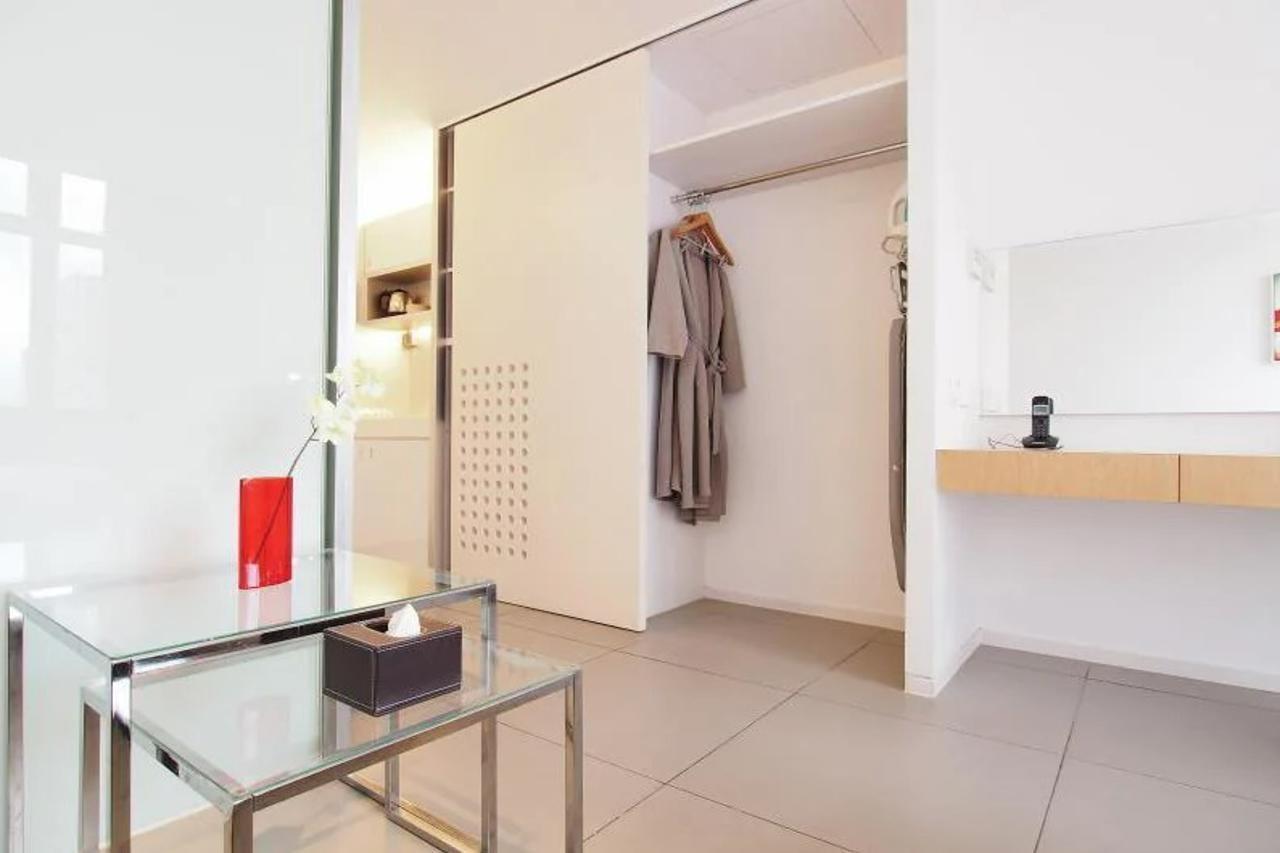 60 West Hotel Χονγκ Κονγκ Εξωτερικό φωτογραφία