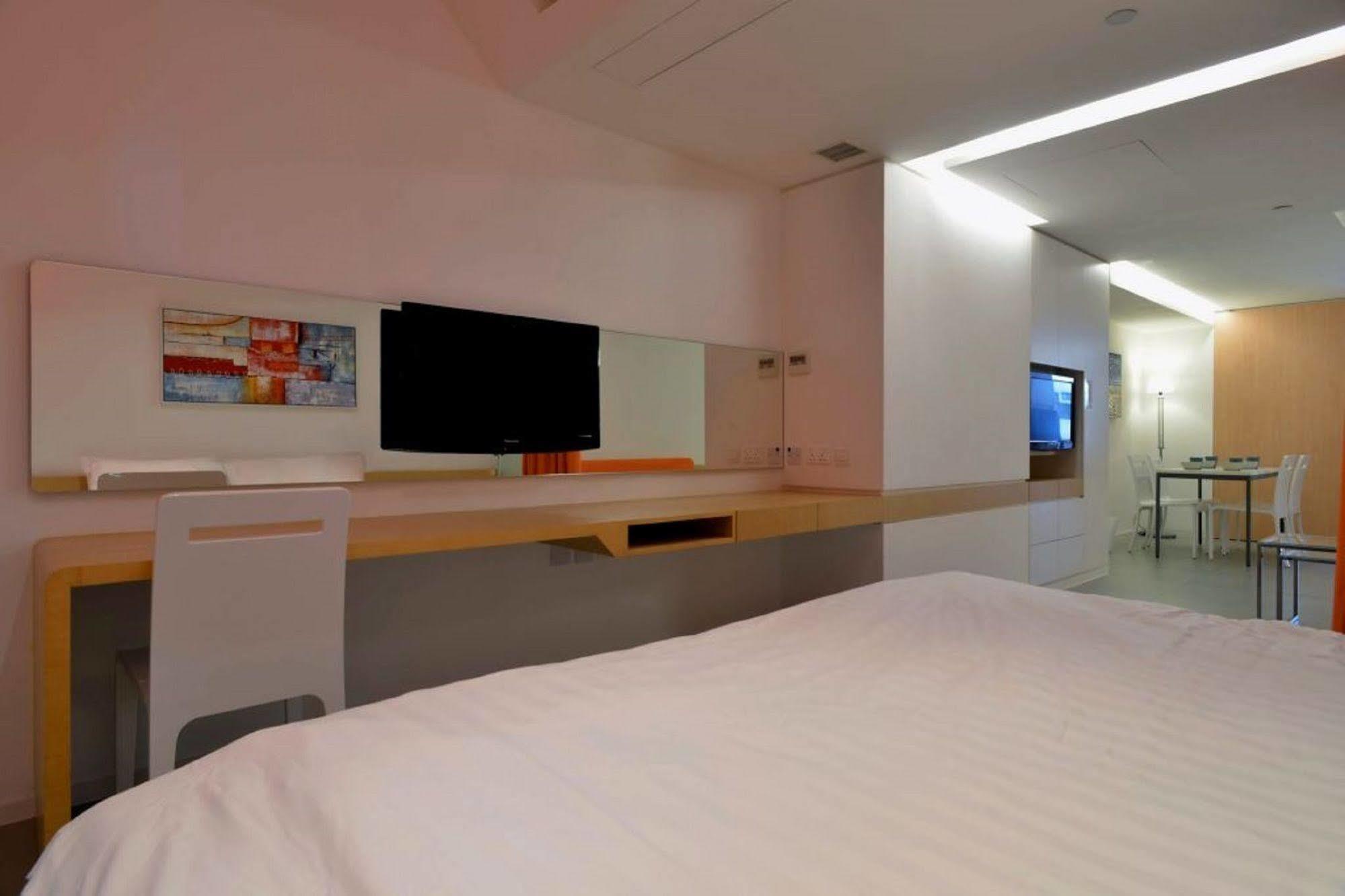 60 West Hotel Χονγκ Κονγκ Εξωτερικό φωτογραφία